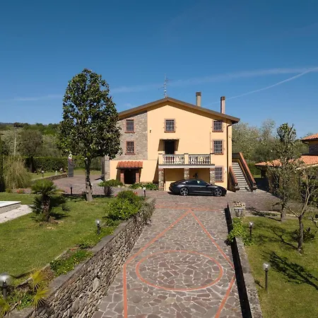 Leone Villa *