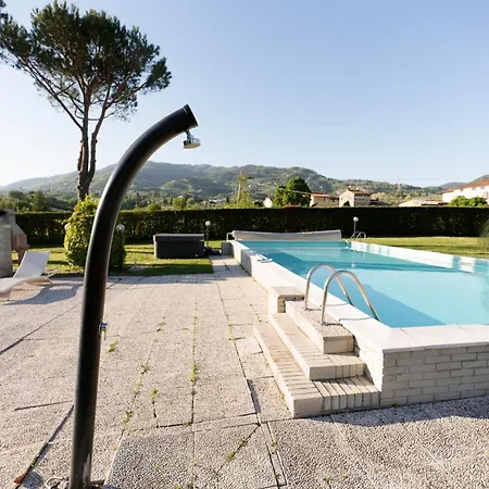 Villa Leone San Gennaro (Lucca)